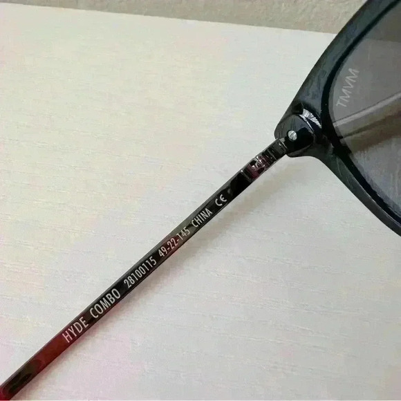 MVMT Hyde Combo Black with Grey Lenses 28100115 Sunglasses - Picture 9 of 9